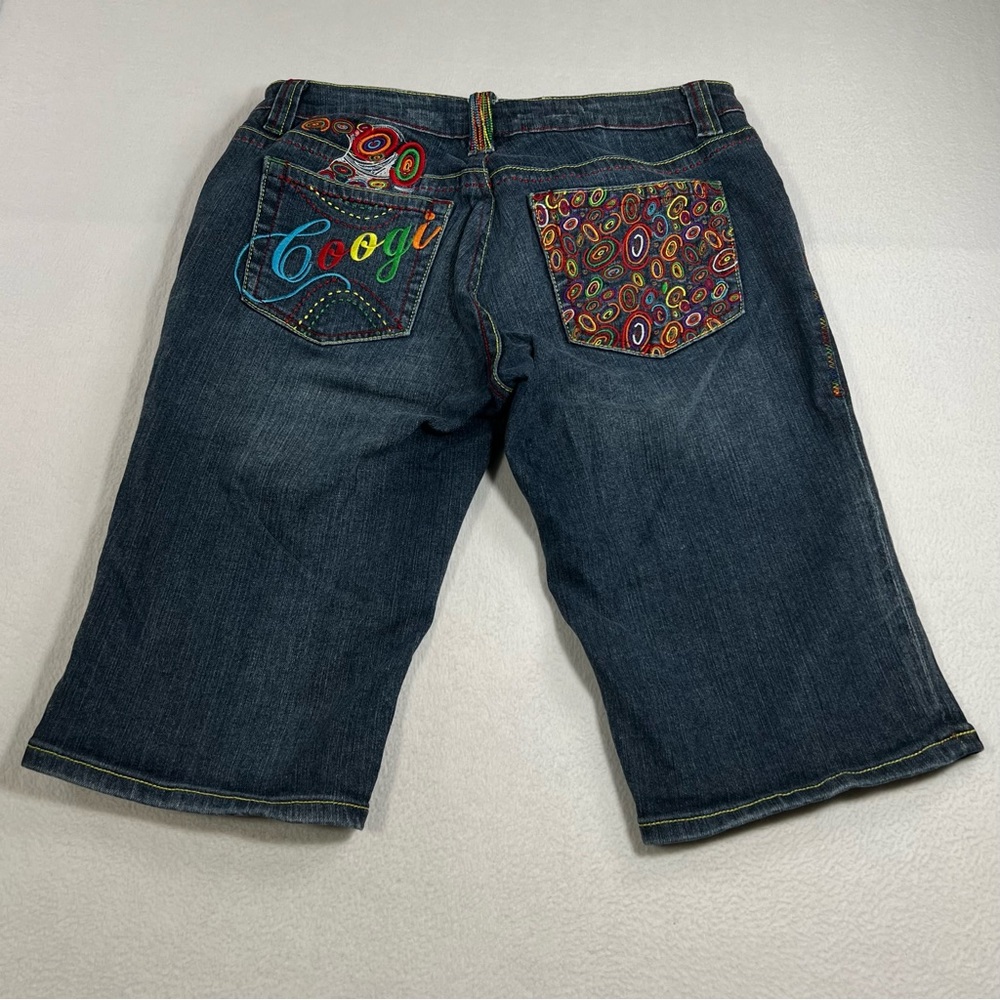 COOGI Embroidered Logo Bermuda Jean Shorts Medium Wash Womens Waist 34x14